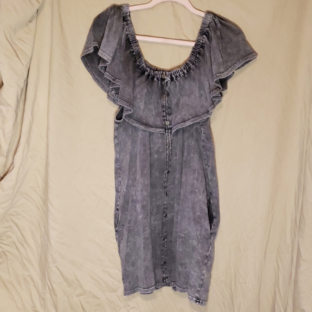 Umgee acid wash dress. M Off the shoulder boho